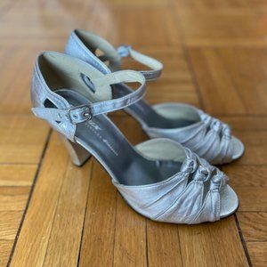 Silver Heels Ritz | Size 8